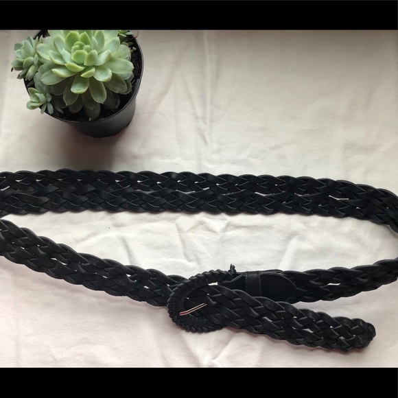 Wet Seal Black Braided Leather Belt - Picture 2 of 3